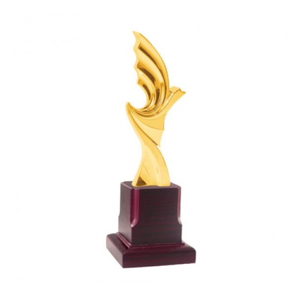 golden wings trophy 